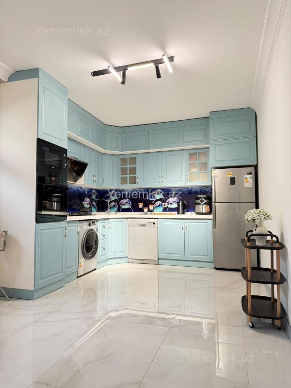 Günlük 4 otaqlı Həyət evi / Villa, 300 m², Xəzər rayonu — Ev, villa, Bakı (10)