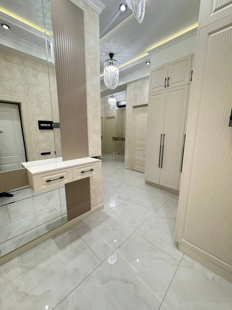 Satılır 3 otaqlı Mənzil Yeni tikili 104 m² Bakı, Nəsimi r., 8 Noyabr m — Mənzil, Bakı (2)
