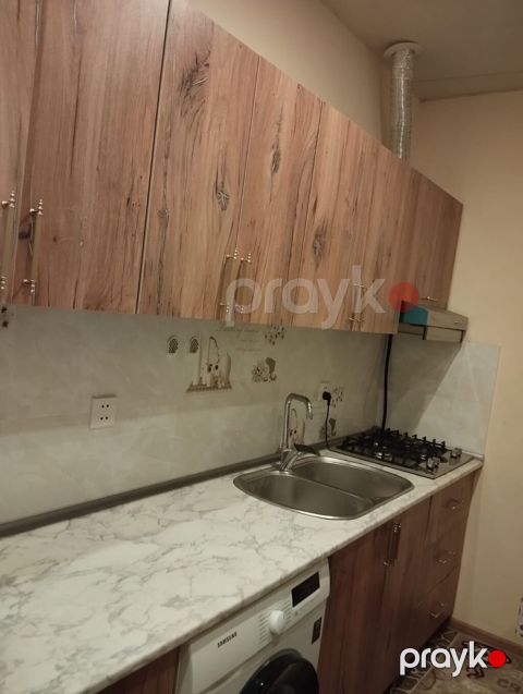 Endirim Metbex mebeli 350azn. Olcu 3 m. Uzerinde qaz, moyka ve — Bakı