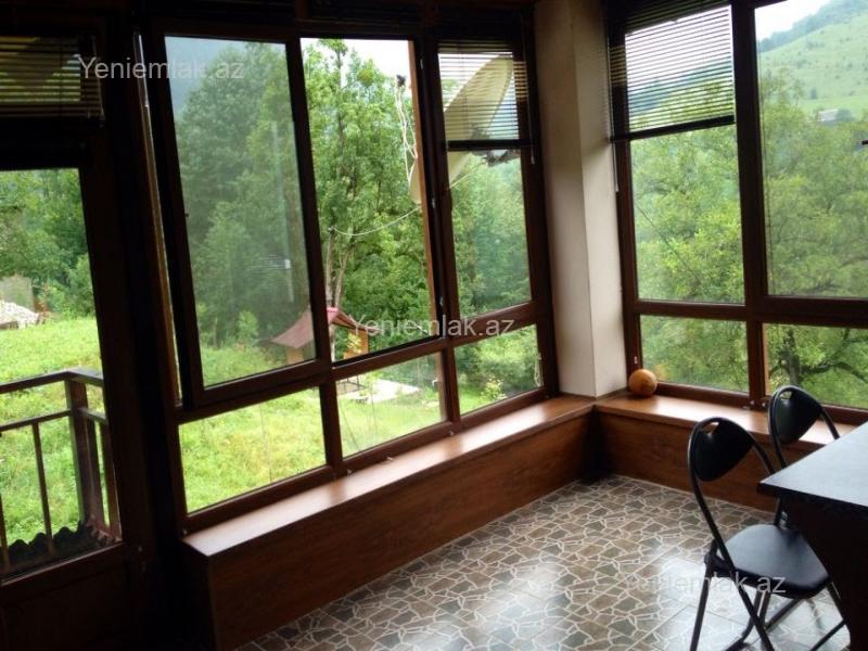 Günlük 3 otaqlı Həyət evi / Villa, 80 m², Quba — Ev, villa, Quba (8)