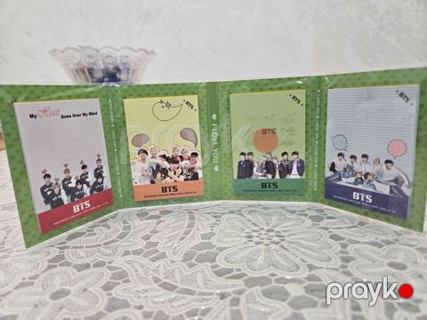 BTS temalı post-it vərəqləri və qovluq satılır. Hər ikisi istifadə — Şəkillər