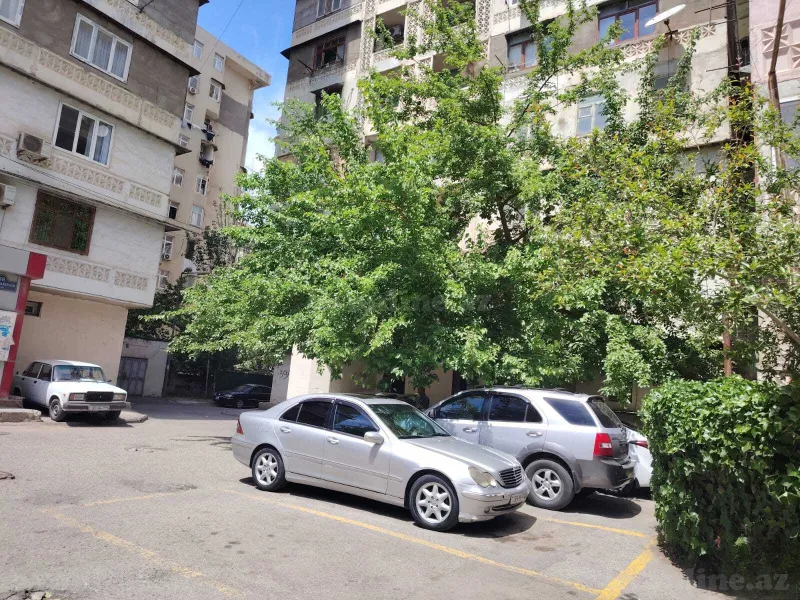 Satılır 1 otaqlı Mənzil Yeni tikili 42 m² Bakı, Abşeron r — Bakı