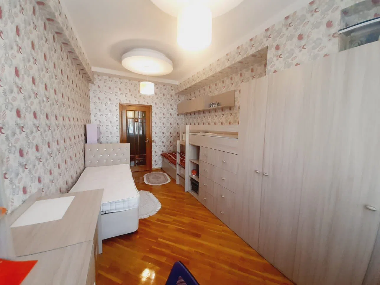 3 otaqlı mənzil 135 m² kirayə verilir — Mənzil, Bakı (8)