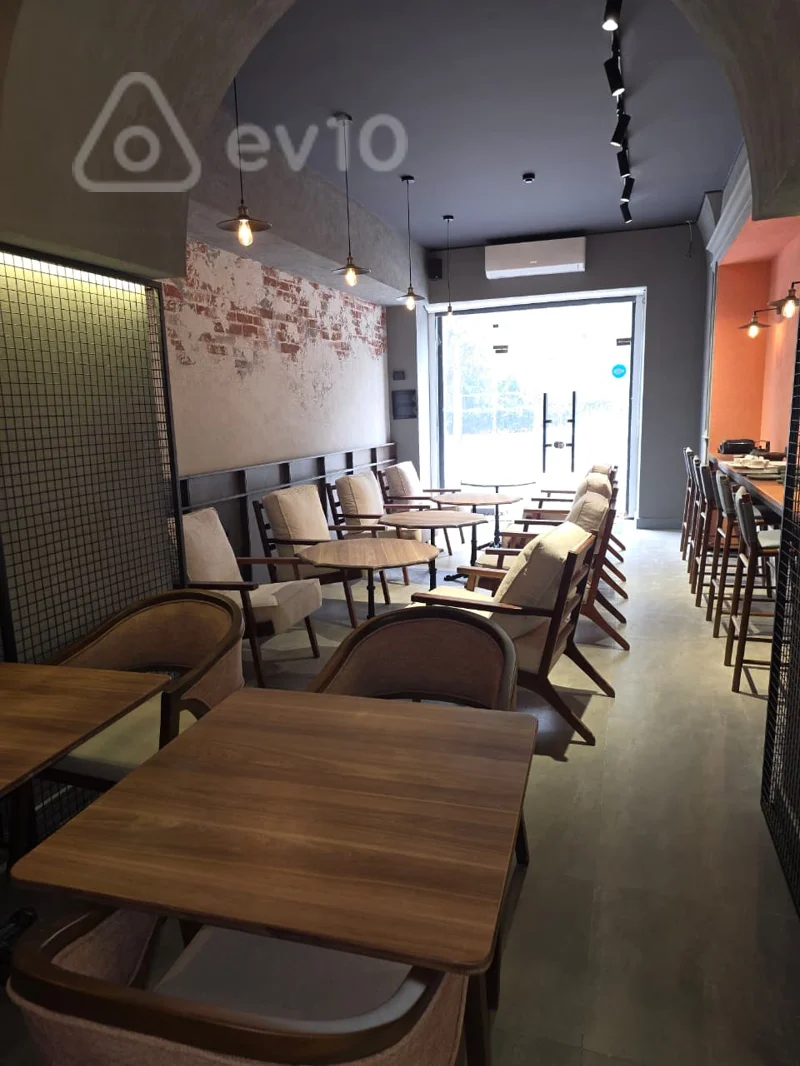 Obyekt, 100 m², Sahil Metrosu tarqovu — kirayə — Əmlak, Bakı (10)