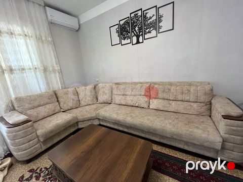İşlənmiş, Künc divan, Divan, Bazalı, Açılan — Qobu
