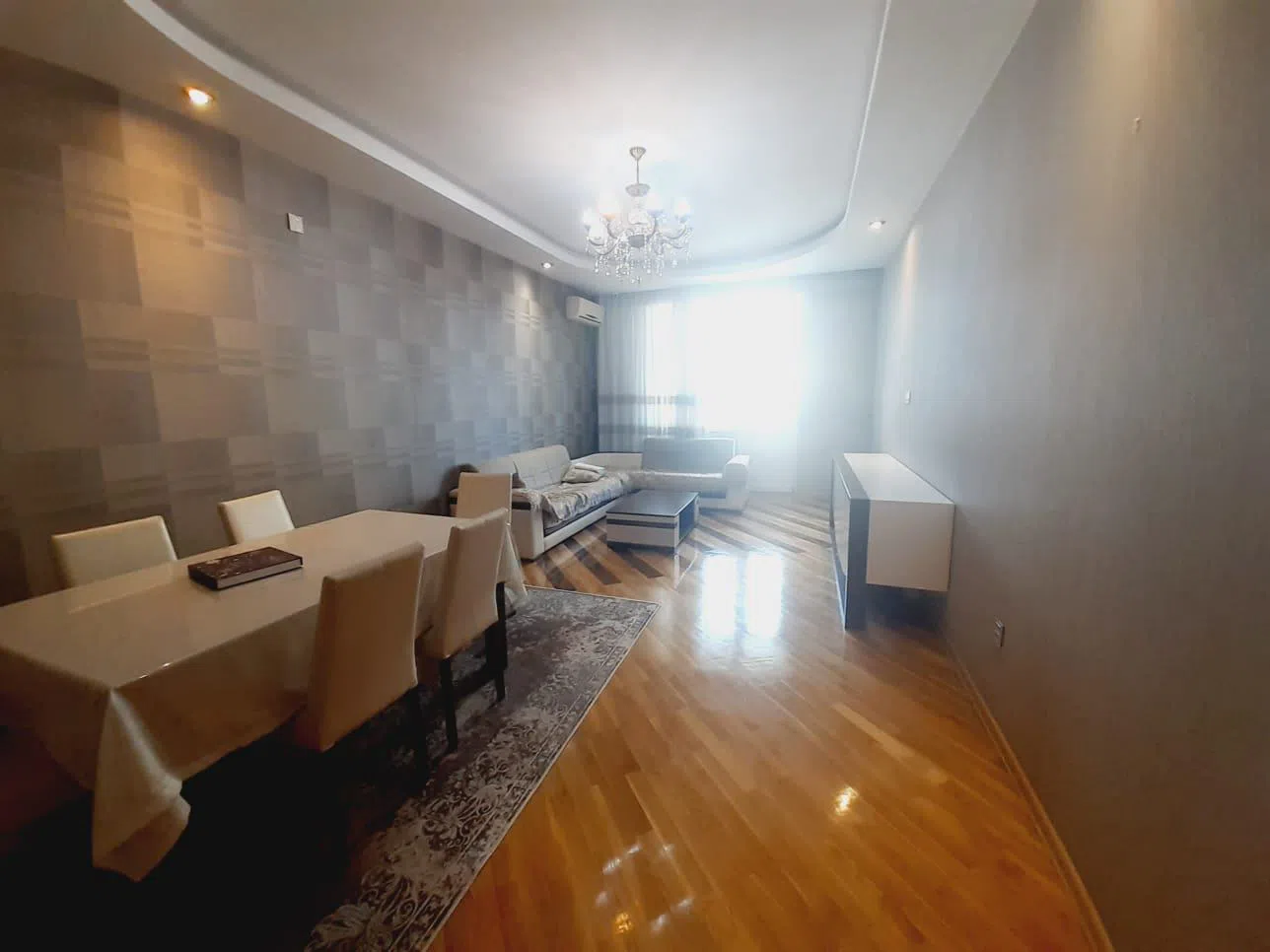 3 otaqlı mənzil 135 m² kirayə verilir — Mənzil, Bakı (2)