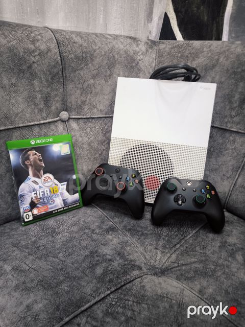 Xbox one s — Bakı