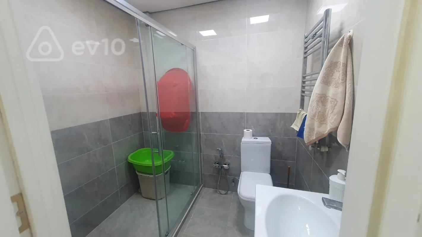 2 otaqlı mənzil, 70 m², Özbəkistan küç. 9 — kirayə — Mənzil, Bakı (3)