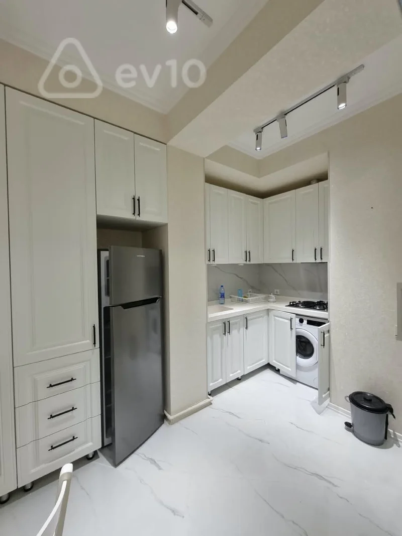 2 otaqlı mənzil, 70 m², Təbriz küç — kirayə — Mənzil, Bakı (6)