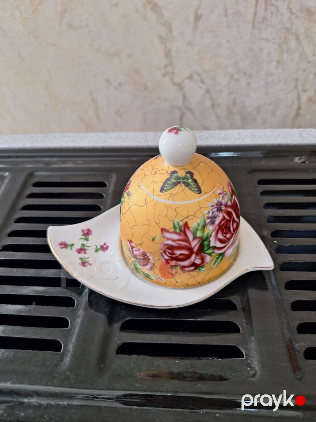 Porselen yağ qabı – qapaqlı, boşqabla dəst - Material: parlaq — Süfrə qabı, Gəncə (2)
