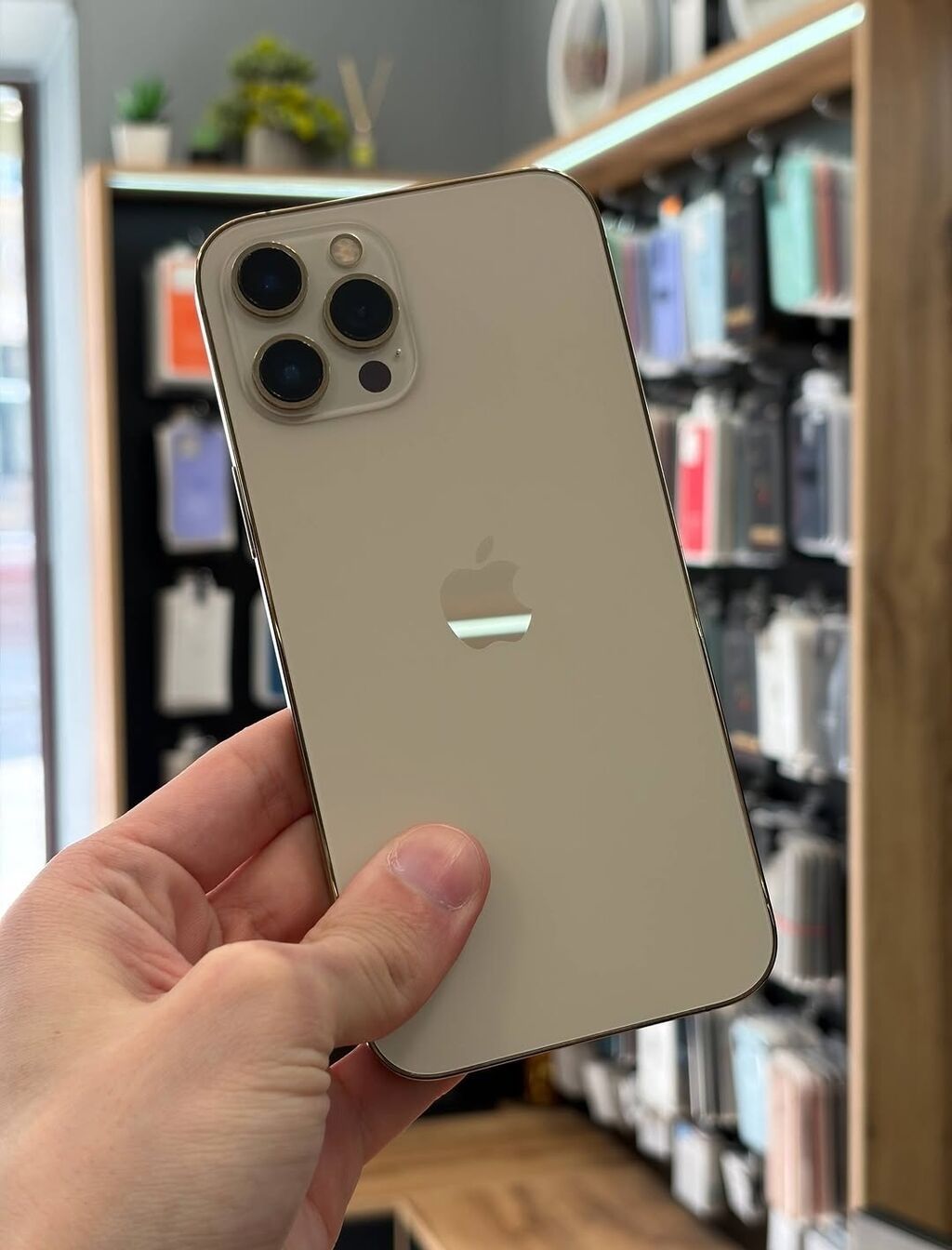 IPhone 12 Pro Max, 128 GB, Qızılı, Zəmanət, Simsiz şarj, Face ID — Apple iPhone, Digah