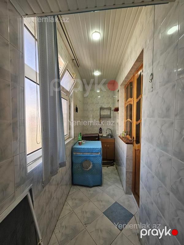 Satılır 1 otaqlı Bina evi menzil (Köhnə tikili), 37 m², 10-cu mikrorayon — Mənzil, Sumqayıt (10)