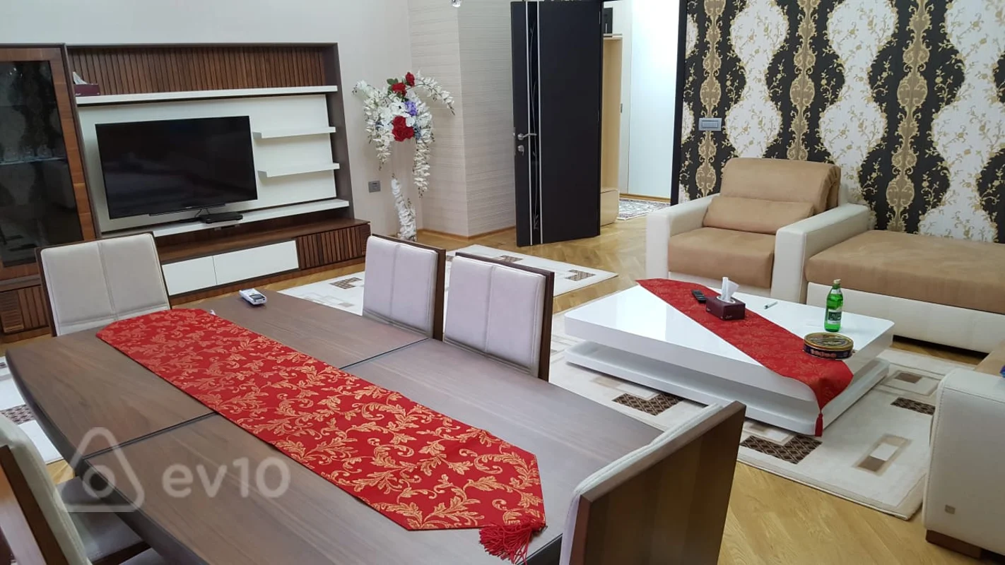2 otaqlı mənzil, 100 m², Həsən Salmani küçəsi — kirayə — Mənzil, Bakı (2)