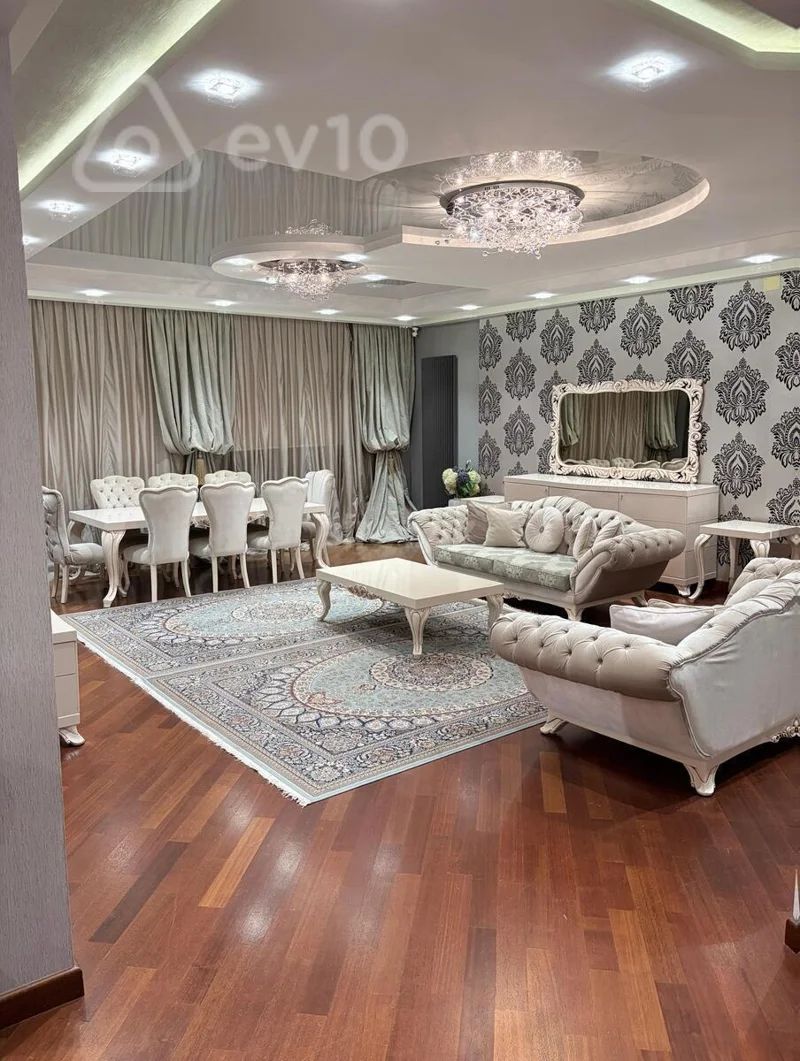 4 otaqlı mənzil, 200 m², Tələt Şıxəliyev küç. — kirayə — Bakı
