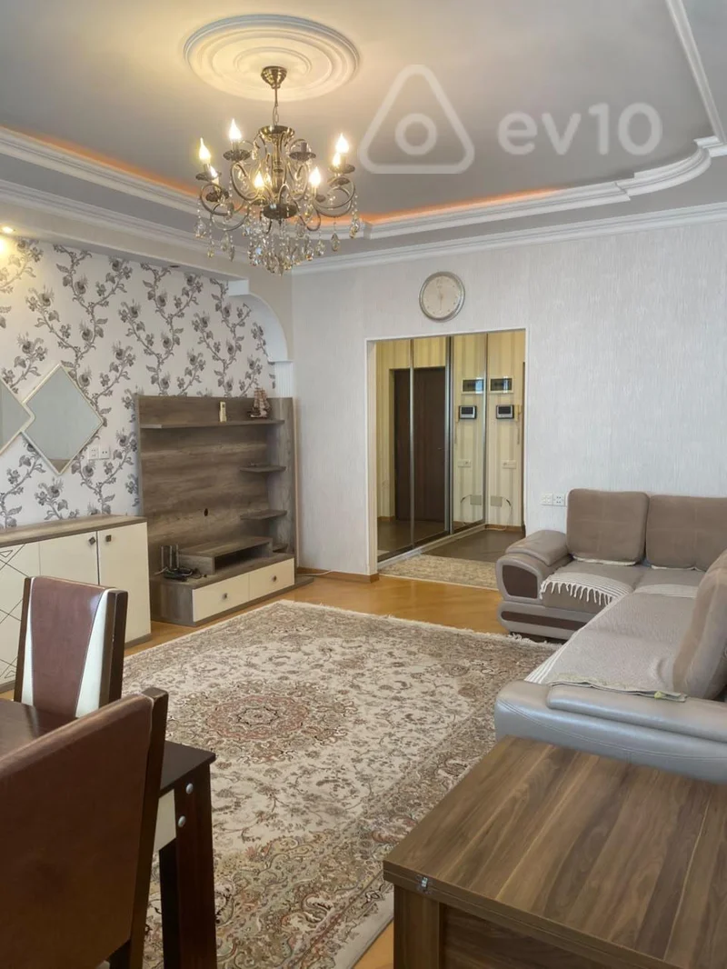 3 otaqlı mənzil, 90 m², Həsən Salmani küç — kirayə — Bakı