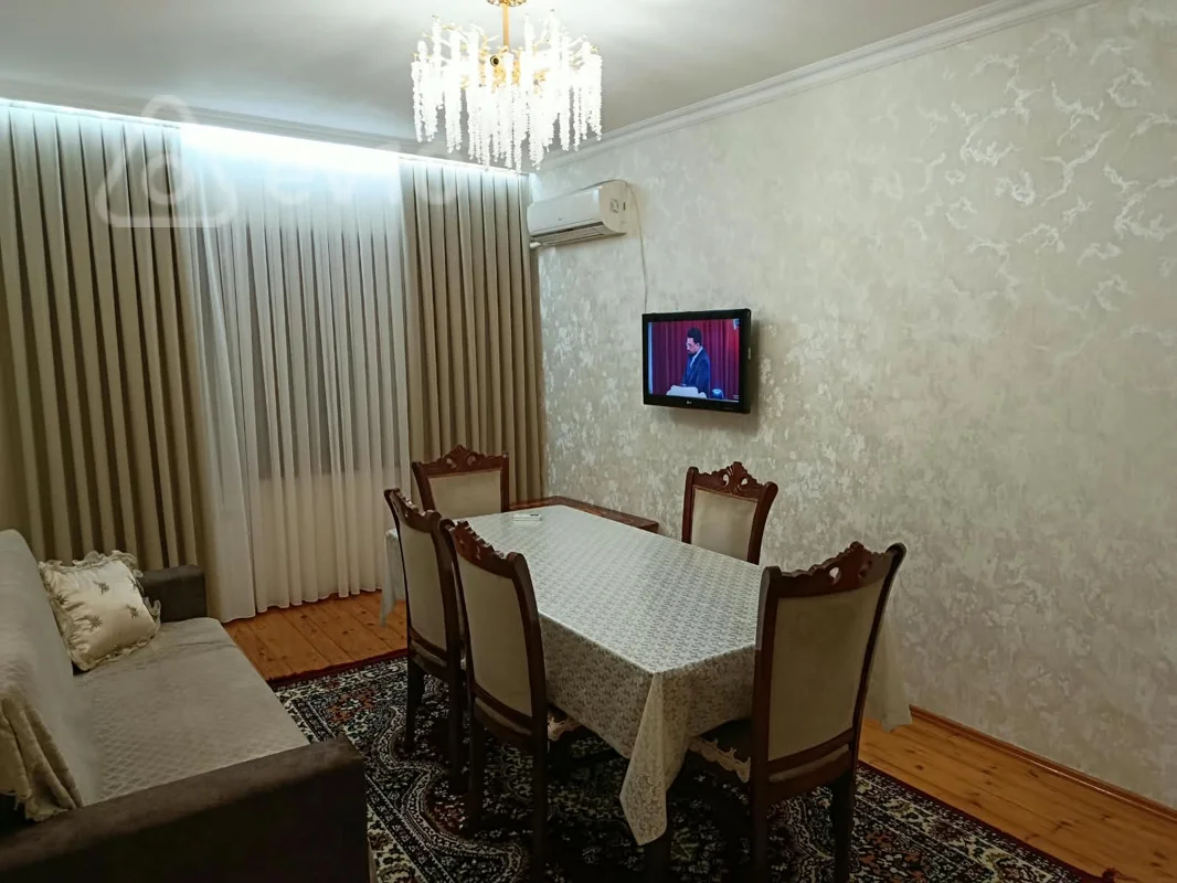 32 otaqlı mənzil, 909 m², qara qarayev prospekti — kirayə — Bakı