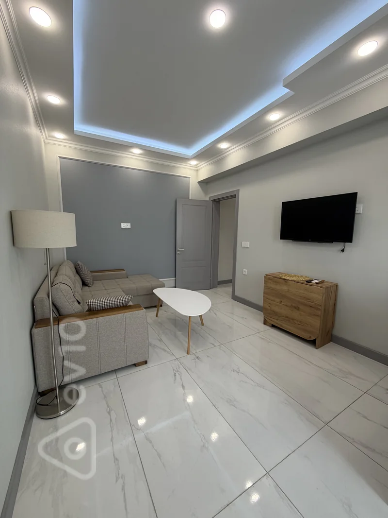 1 otaqlı mənzil, 61 m², cefer xendan dernegul metro cixisi — Bakı