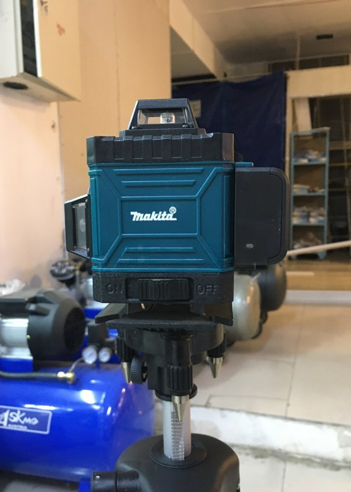 Lazer səviyyəölçən Makita 4D yaşıl xətt — Bakı