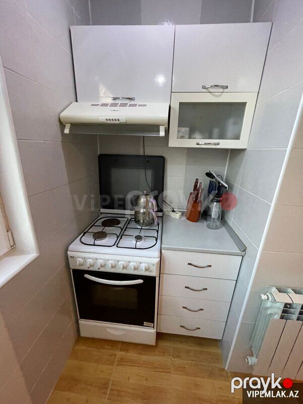 Yasamal rayonunda 3 otaqlı Köhnə tikili Satılır, 75 m² — Mənzil, Bakı (2)
