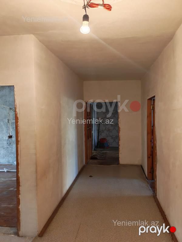 Satılır 5 otaqlı Bina evi menzil (Köhnə tikili), 12-ci mikrorayon — Mənzil, Sumqayıt (8)