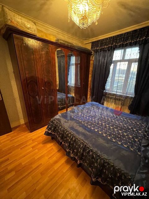 Yasamal rayonunda 3 otaqlı Köhnə tikili Satılır, 75 m² — Bakı