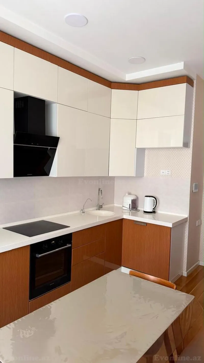 Kirayə verilir 3 otaqlı Mənzil Yeni tikili 130 m² Bakı, Yasamal r., Elmlər Akademiyası m — Mənzil, Bakı (8)