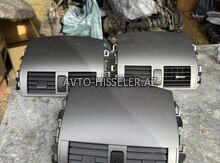 Toyota Corolla Sedan 2008-2012 Ön şitin Orta Plastması – avto-hisseler.az — Bakı