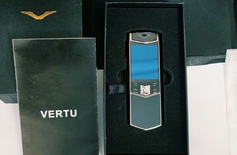 Vertu Düyməli — Bakı