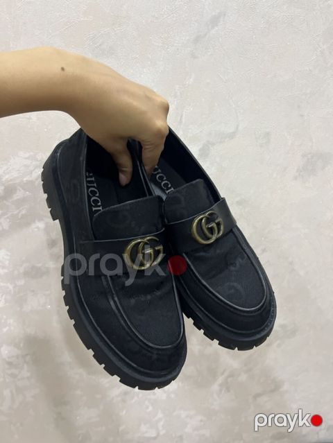 1defe geyinilib.Qara loafer ayaqqabı — Bakı