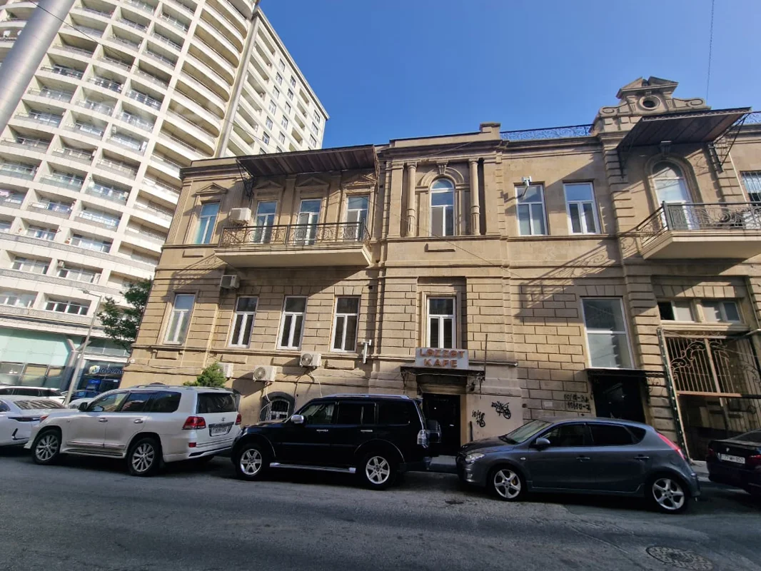 3 otaqlı mənzil, 60 m², Bakı, Cəfər Cabbarlı küçəsi — kirayə — Mənzil, Bakı (2)