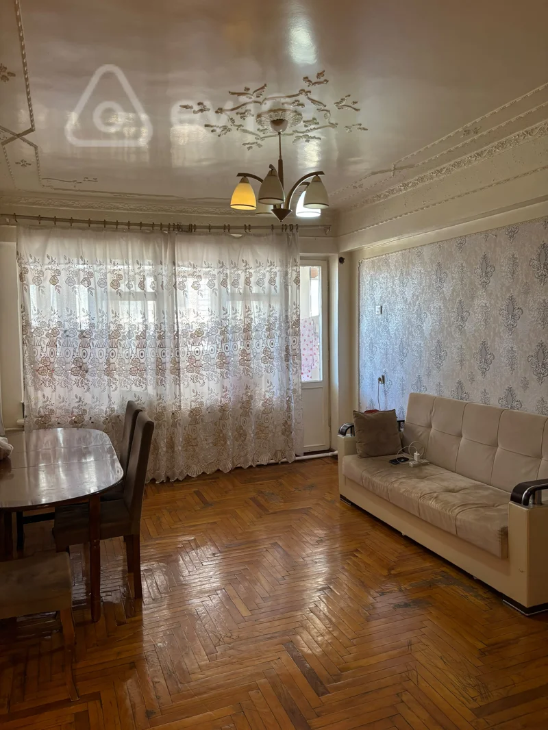 3 otaqlı mənzil, 85 m², z.xelilov — kirayə — Bakı