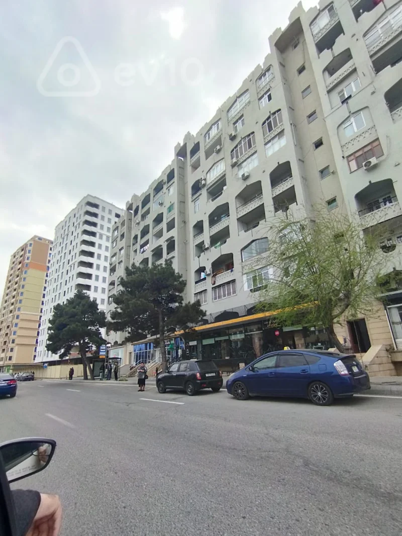 3 otaqlı mənzil, 146 m², Yasamal r-n A.M.Serifzade 26 — Bakı