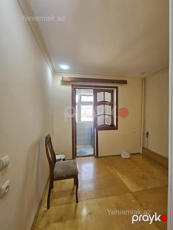 Satılır 1 otaqlı Bina evi menzil (Köhnə tikili), 37 m², 10-cu mikrorayon — Mənzil, Sumqayıt (6)