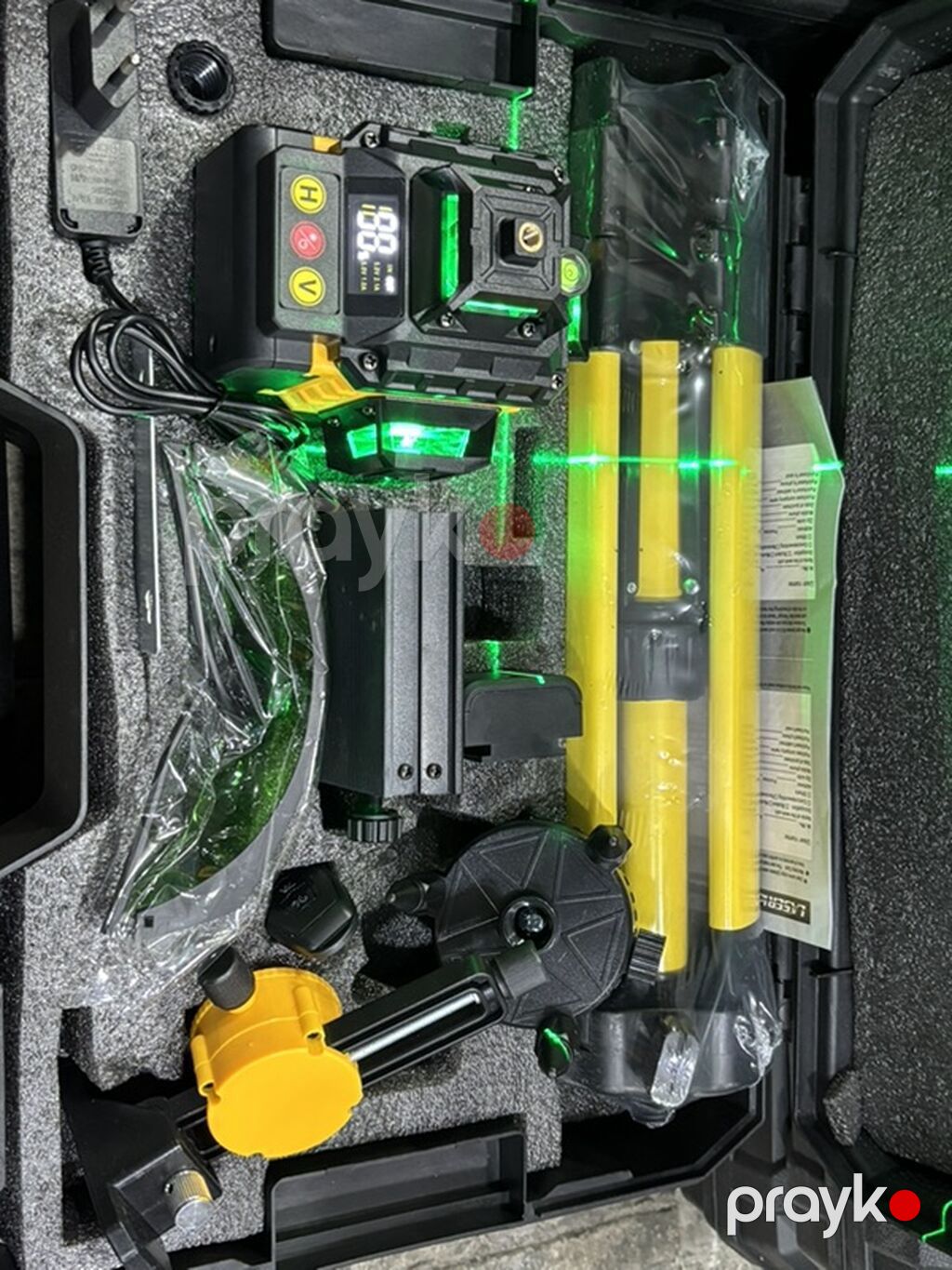 Dewalt yaşıl şüalı lazer səviyyə dəsti Çatdırılma varr Xüsusiyyətlər — Ölçü alətləri, Bakı (2)