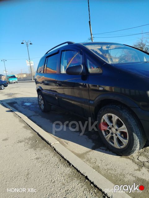Opel Zafira MPV – 7 yerlik ailə avtomobili Xüsusiyyətlər: - Geniş və — Quba