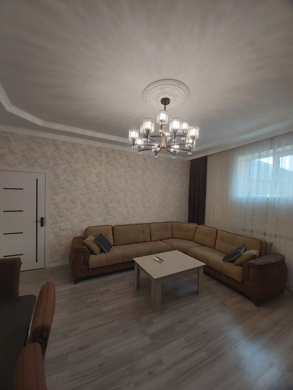 120 kv. m, 3 otaqlı, Kombi, Qaz, İşıq — Ev, villa, Xırdalan (2)