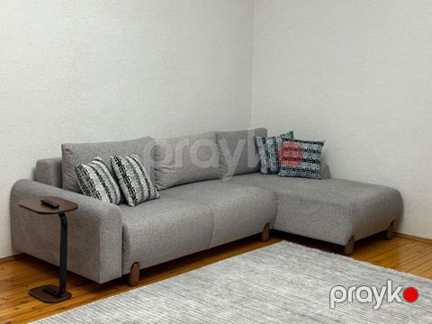 Kunc divan 1200azn. istifade olunmayib. endirim edilecek.Her iki — Bakı
