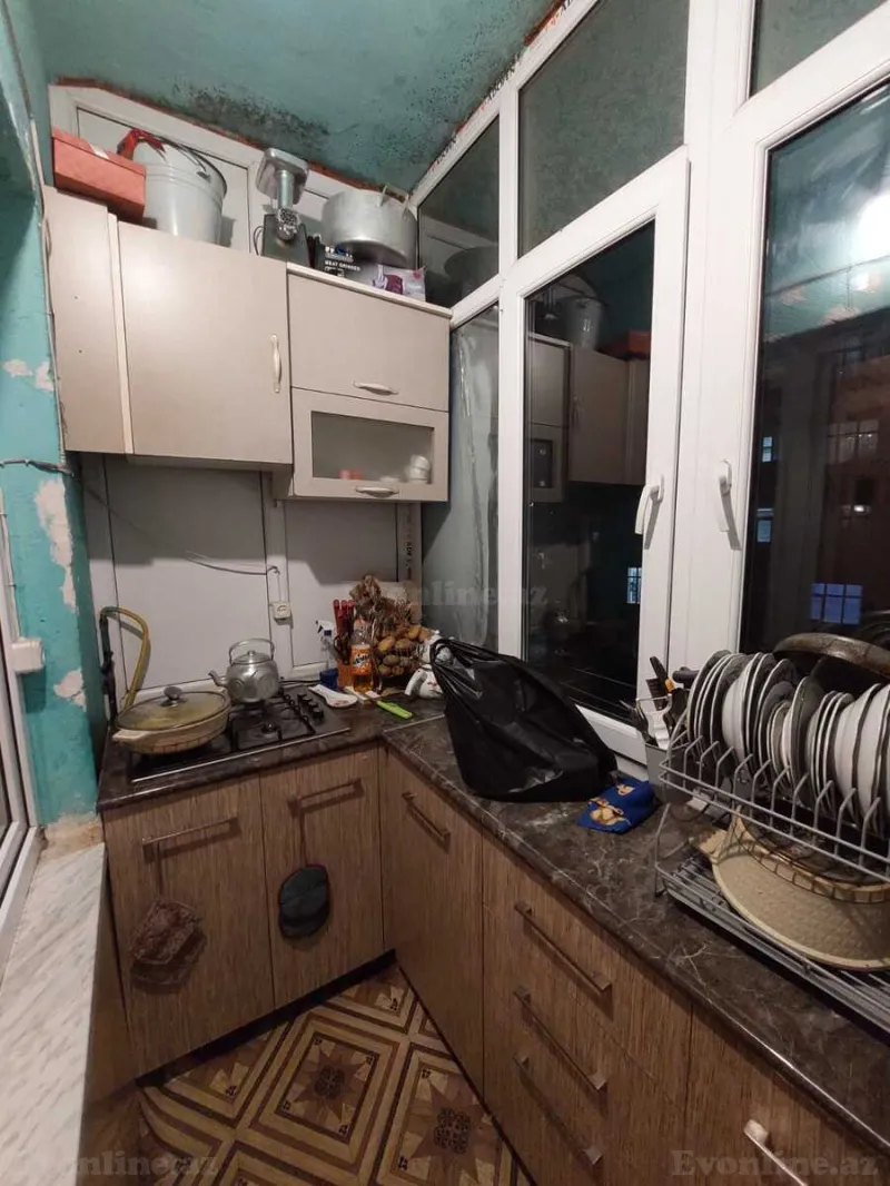 Satılır 2 otaqlı Mənzil Köhnə tikili 35 m² Bakı, Nizami r., Xalqlar Dostluğu m., 8-ci kilometr — Mənzil, Bakı (4)