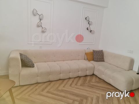 Məhsul: L formalı künc divan - Dizayn: Müasir, yumşaq xətlərə malik — Bakı