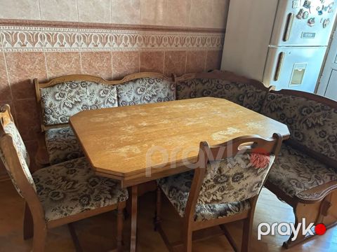 Ruminya istehsali metbex desti 250₼ satilir .Masa acilir .Unvan — Bakı