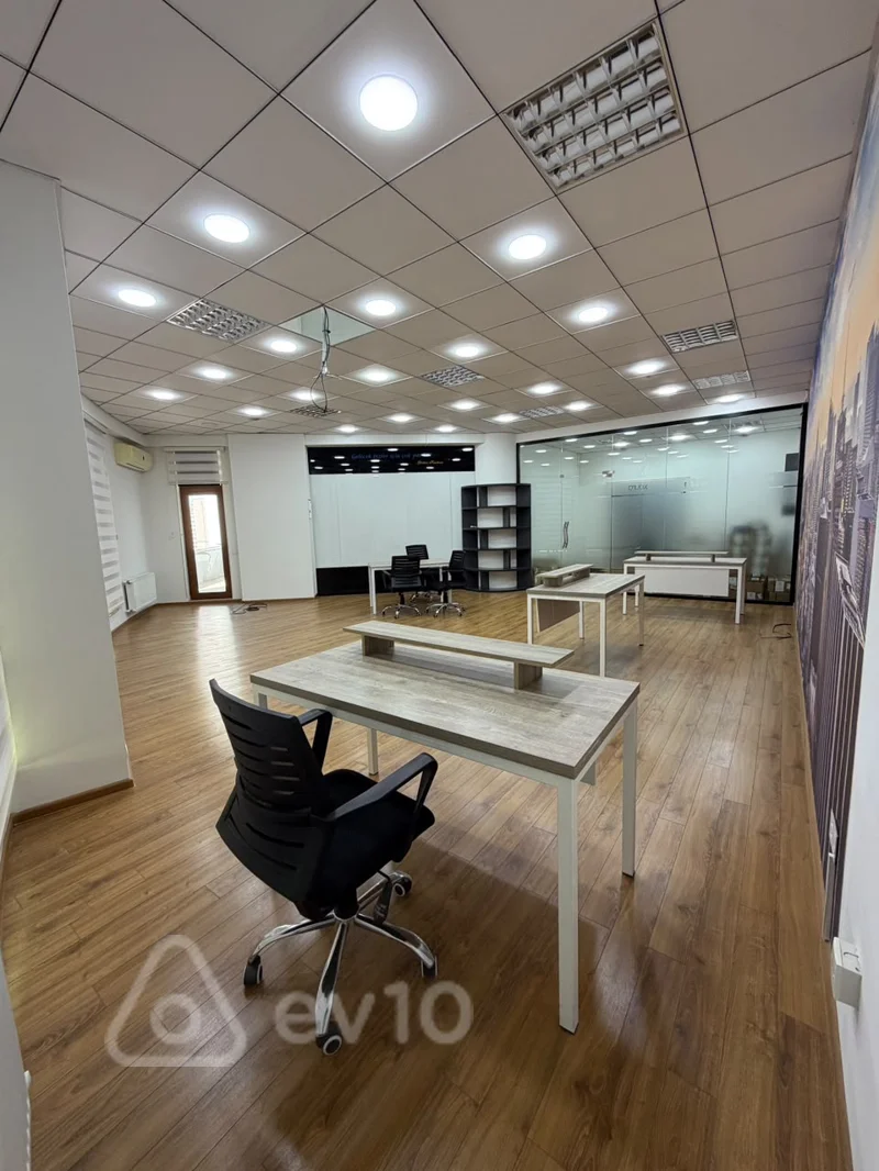 Obyekt, 60 m², 28 MAY — kirayə — Bakı