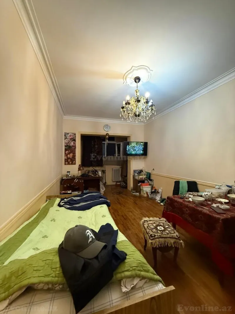 Satılır 3 otaqlı Mənzil Köhnə tikili 80 m² Bakı, Xətai r., Həzi Aslanov m., Həzi Aslanov — Mənzil, Bakı (4)