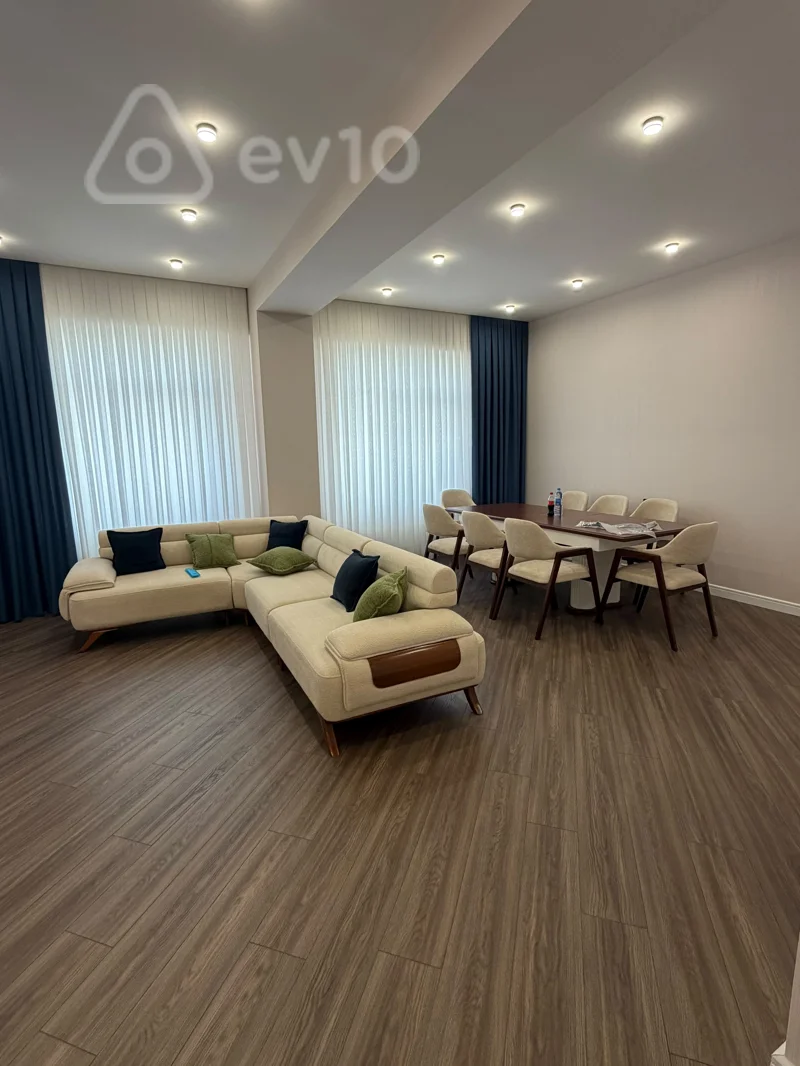 3 otaqlı mənzil, 152 m², Ağ Şəhər — kirayə — Bakı