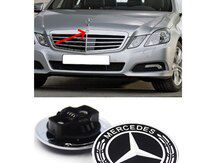 Mercedes radiator barmaqlığının üst emblemi — Bakı