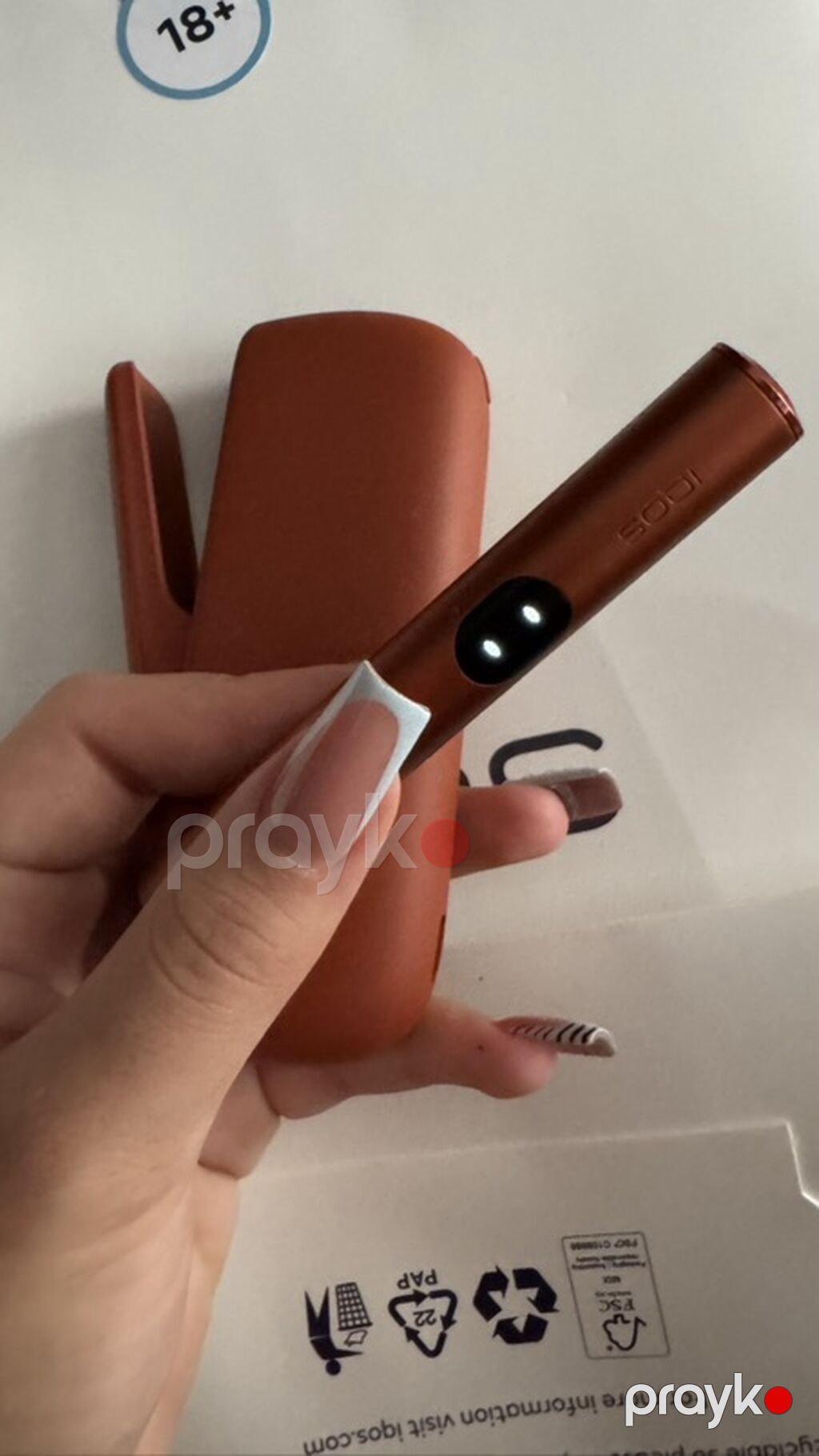Iqos Iluma – mis/rəngli komplekt üstünde kabro hədiyyə 1 ay işlədilib — Elektronik siqaretlər, Bakı (3)