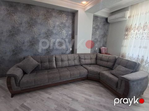 Divan, İşlənmiş, Açılan — Bakı