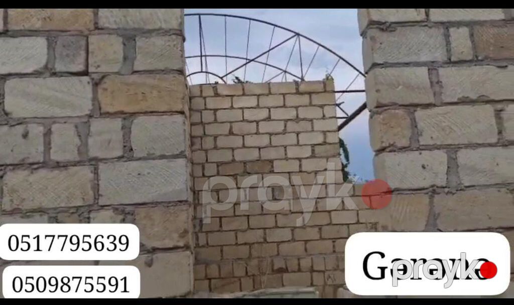 Evin torpaq sahəsi 7sot 15sent. kürsüyə qədər 5 daş qoşa hörülüb. cəm — Ev, villa, Bərdə (6)