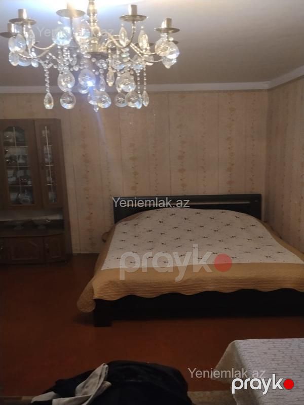 Satılır 1 otaqlı Bina evi menzil (Köhnə tikili), 30 m², 4-cü mikrorayon — Mənzil, Sumqayıt (4)