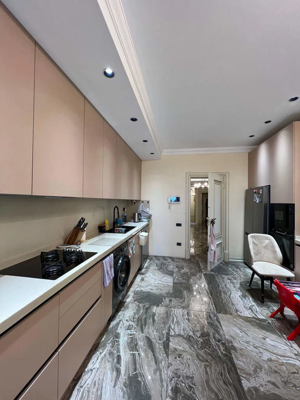 4 otaqlı mənzil 200 m² satılır — Mənzil, Bakı (4)