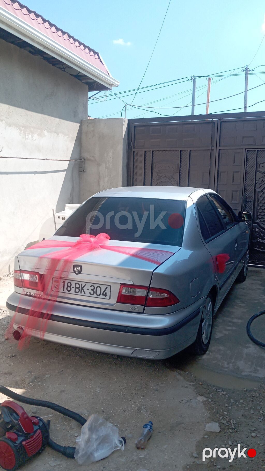 Samand LX sedan – gümüşü rəng, 4 qapılı, AZ dövlət nömrə nişanı ilə 18-BK-304 — Avtomobillər, Şabran (2)